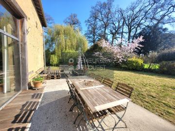 Maison 7 pièces 231 m²