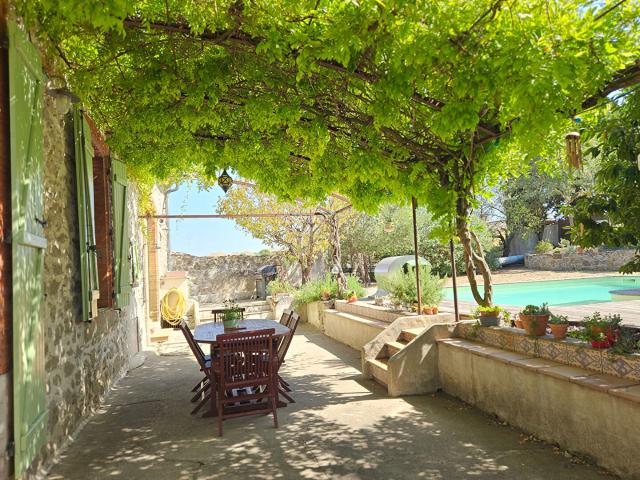 Maison 7 pièces 231 m²