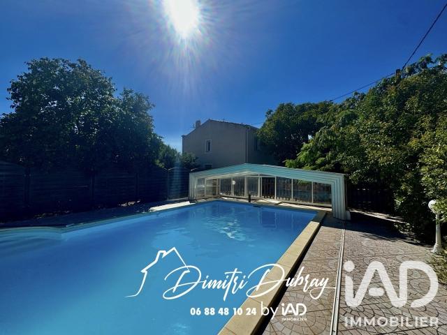 Maison 7 pièces 232 m²
