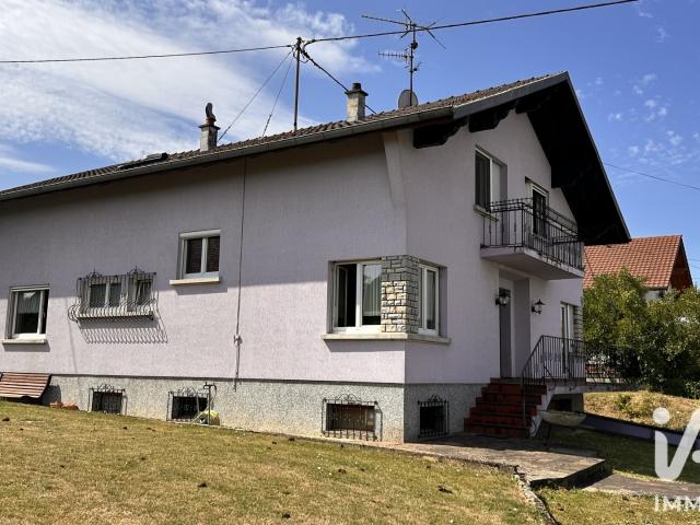 Maison 7 pièces 232 m²