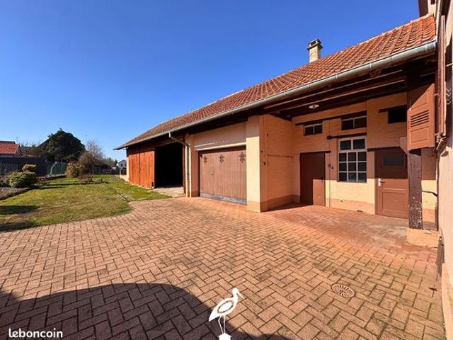 Maison 7 pièces 233 m²