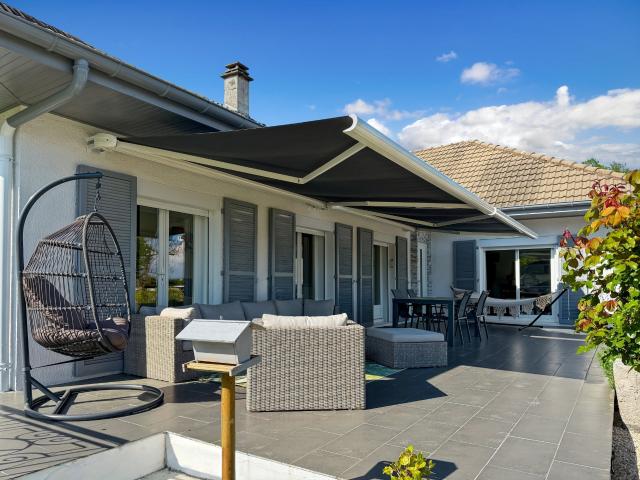 Maison 7 pièces 233 m²