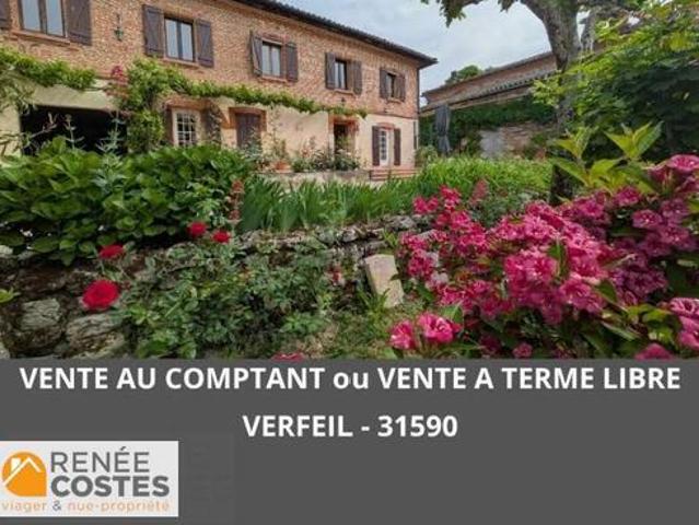 Maison 7 pièces 233 m²