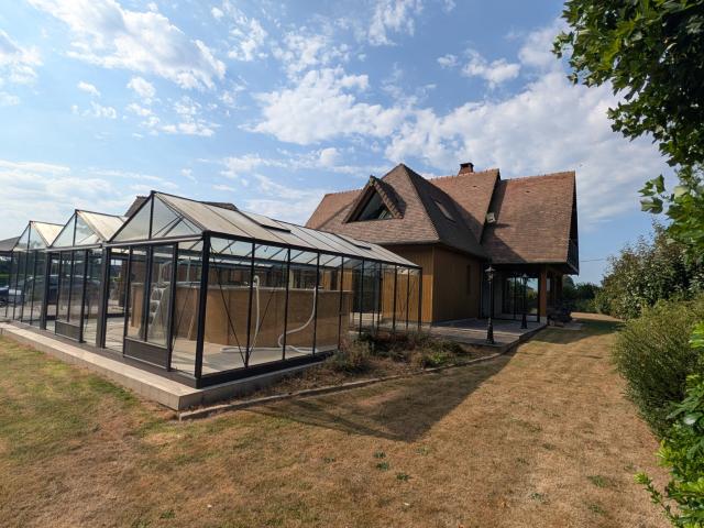 Maison 7 pièces 244 m²