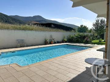 Maison 7 pièces 245 m²