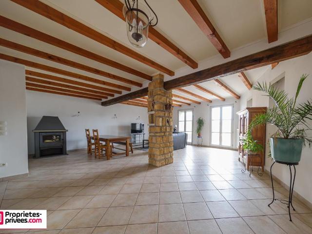 Maison 7 pièces 245 m²