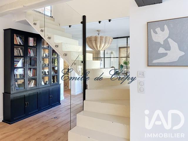 Maison 7 pièces 311 m²