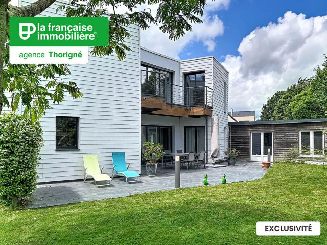 Maison 7 pièces 248 m²