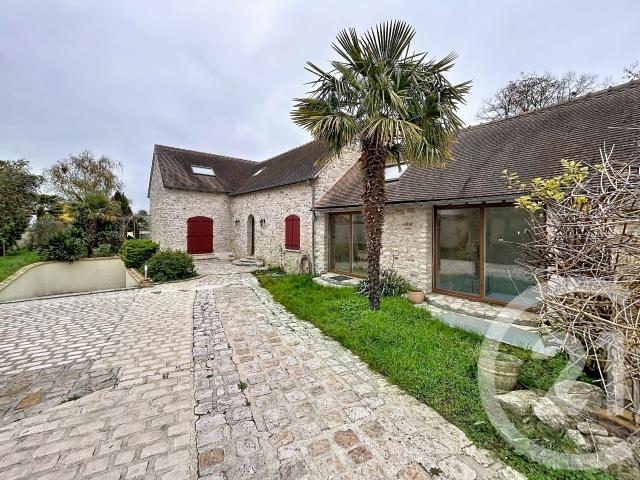 Maison 7 pièces 249 m²