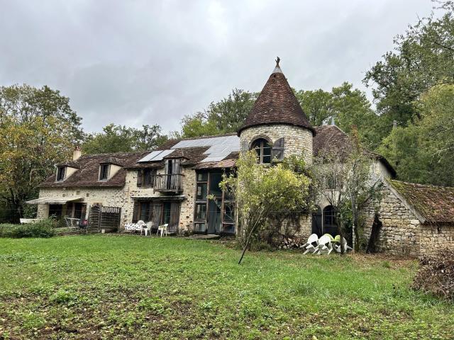 Maison 7 pièces 249 m²