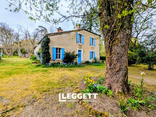 Maison 7 pièces 249 m²