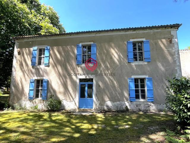 Maison 7 pièces 249 m²