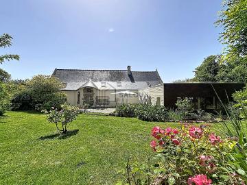 Maison 7 pièces 240 m²