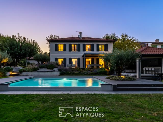 Maison 7 pièces 240 m²