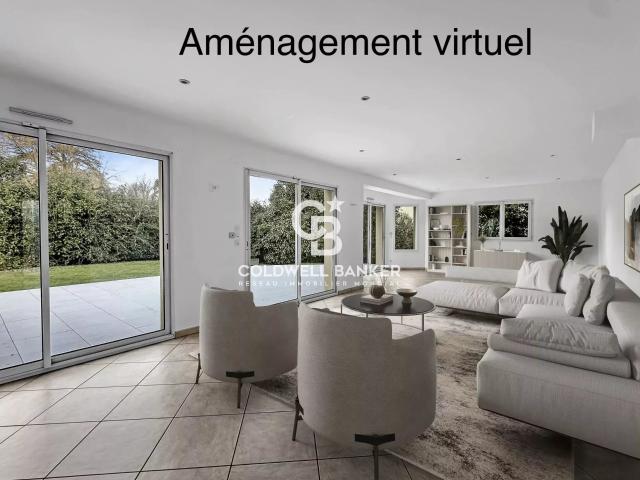 Maison 7 pièces 240 m²