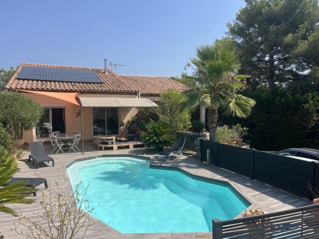 Maison 7 pièces 240 m²