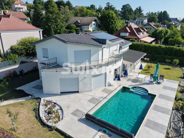 Maison 7 pièces 200 m²