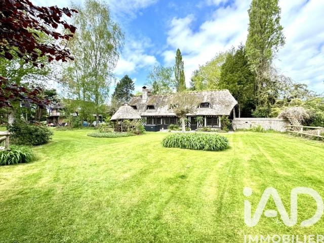 Maison 7 pièces 240 m²