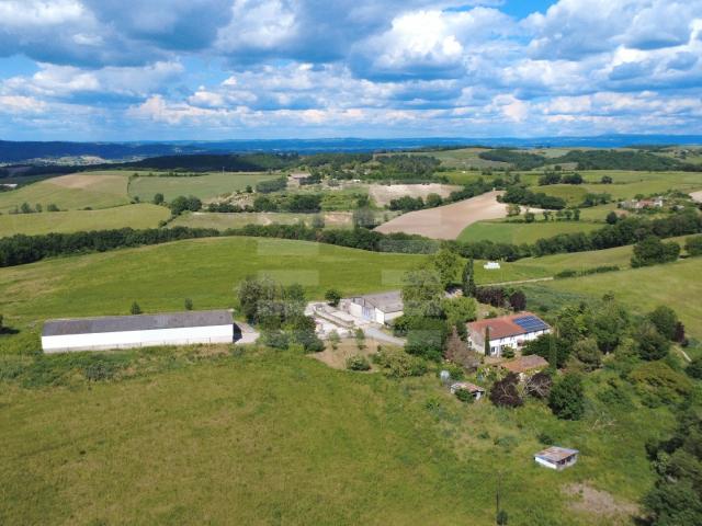 Maison 7 pièces 240 m²