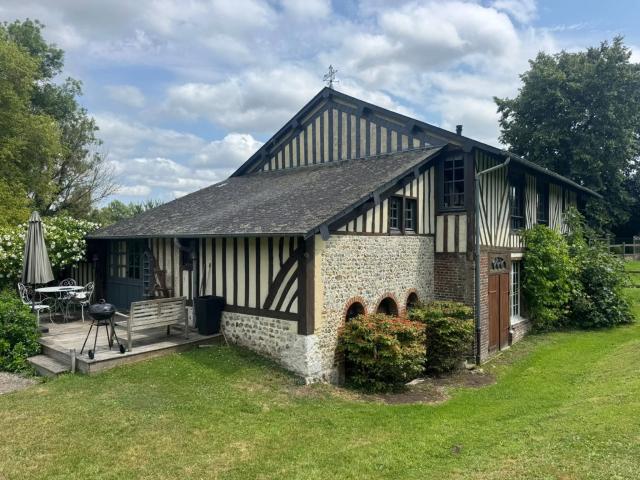 Maison 7 pièces 240 m²