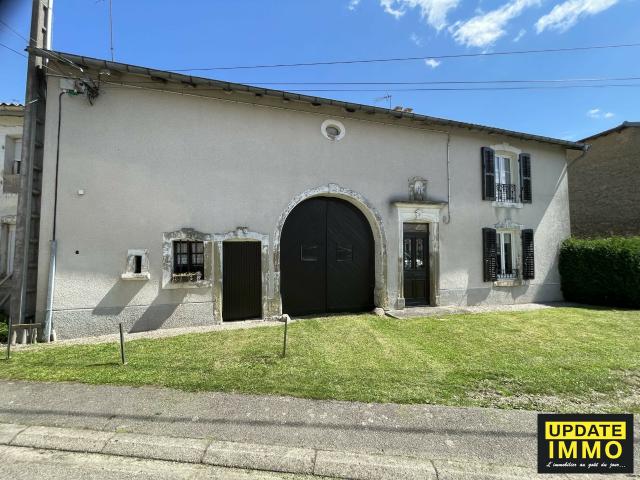 Maison 7 pièces 241 m²