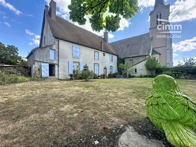 Maison 7 pièces 241 m²