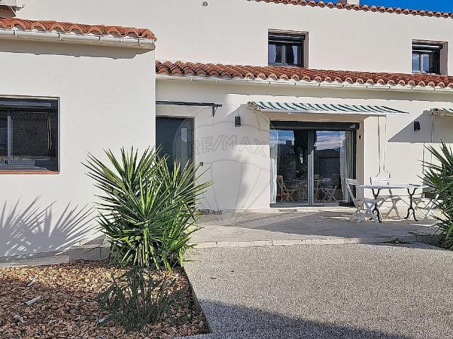 Maison 7 pièces 243 m²