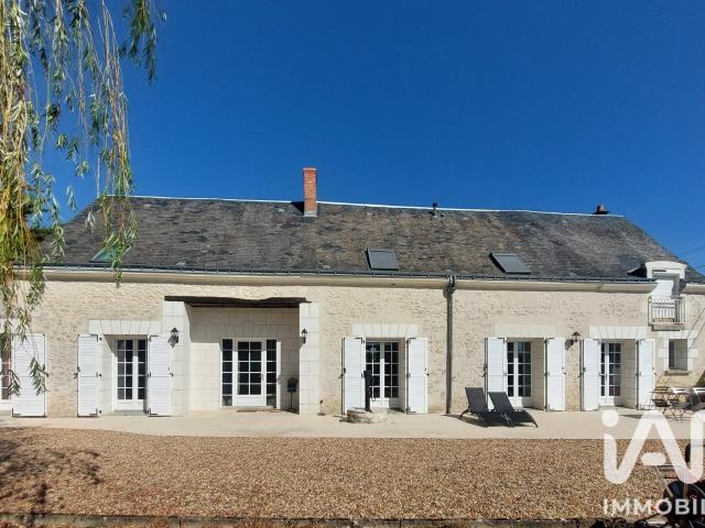 Maison 7 pièces 254 m²