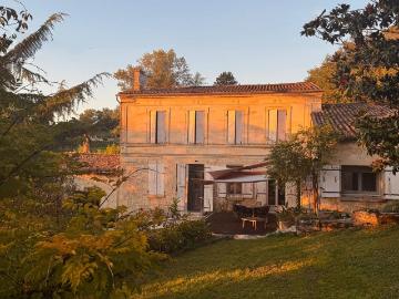 Maison 7 pièces 254 m²