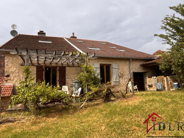 Maison 7 pièces 255 m²