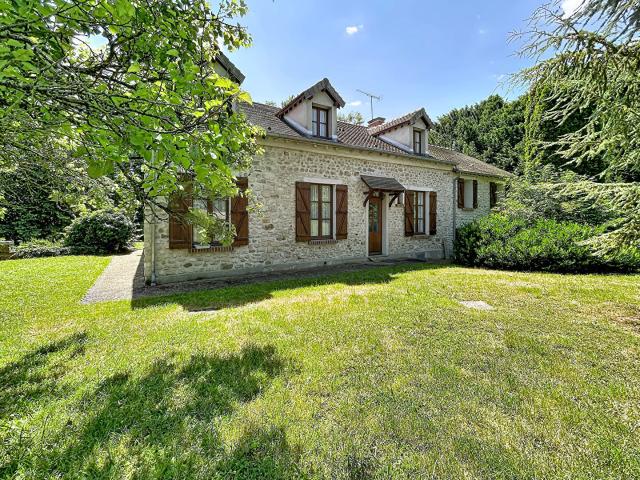Maison 7 pièces 255 m²