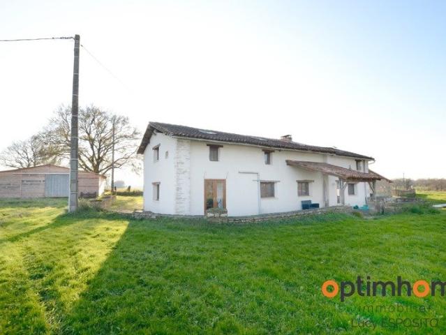 Maison 7 pièces 257 m²