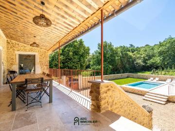 Maison 7 pièces 259 m²