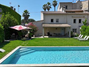 Maison 7 pièces 259 m²