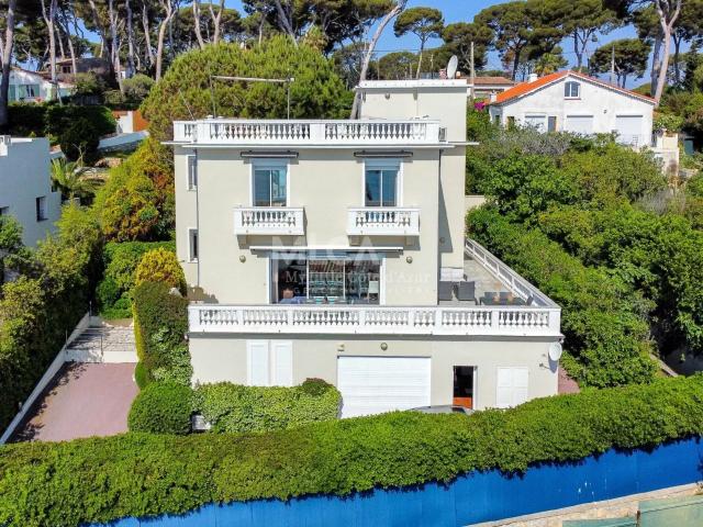 Maison 7 pièces 250 m²