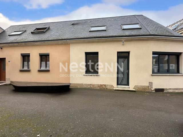 Maison 7 pièces 250 m²