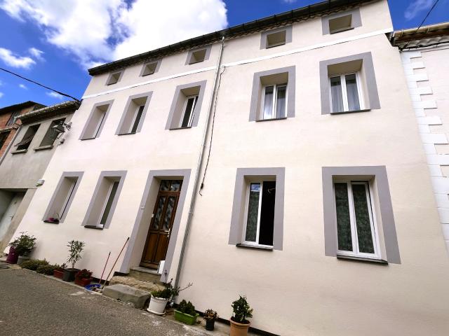 Maison 7 pièces 250 m²