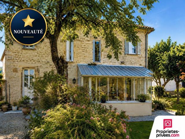 Maison 7 pièces 250 m²