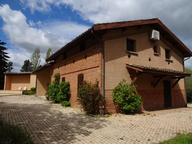 Maison 7 pièces 250 m²