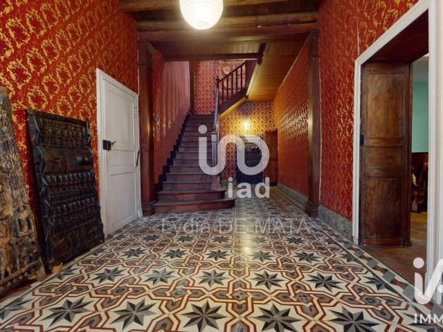 Maison 7 pièces 250 m²