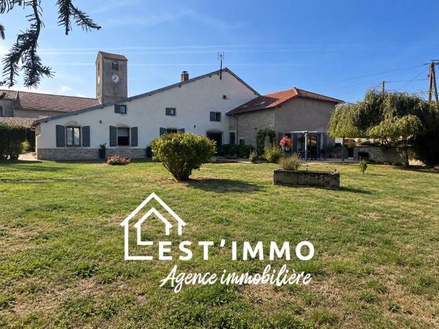 Maison 7 pièces 250 m²