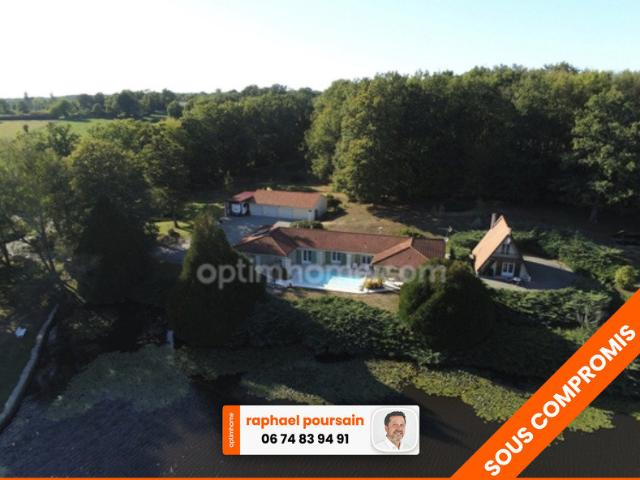 Maison 7 pièces 250 m²