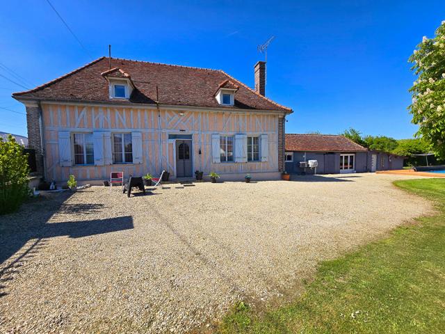 Maison 7 pièces 250 m²