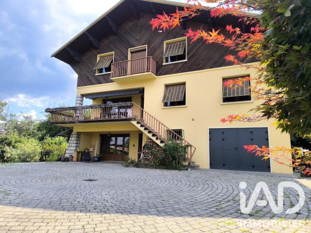 Maison 9 pièces 250 m²