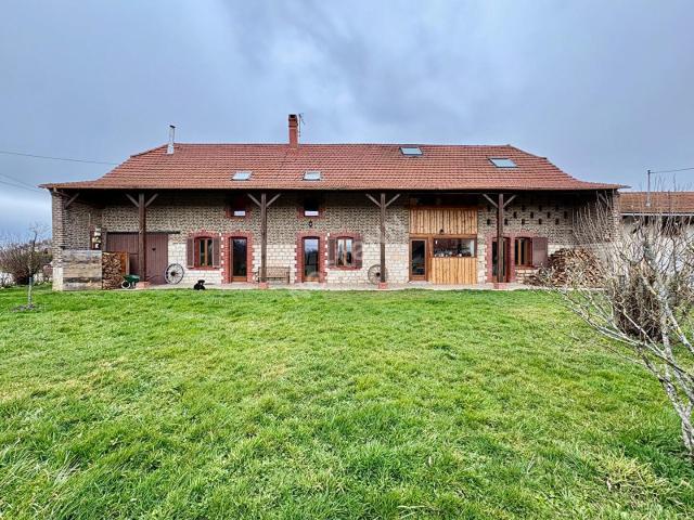 Maison 7 pièces 250 m²