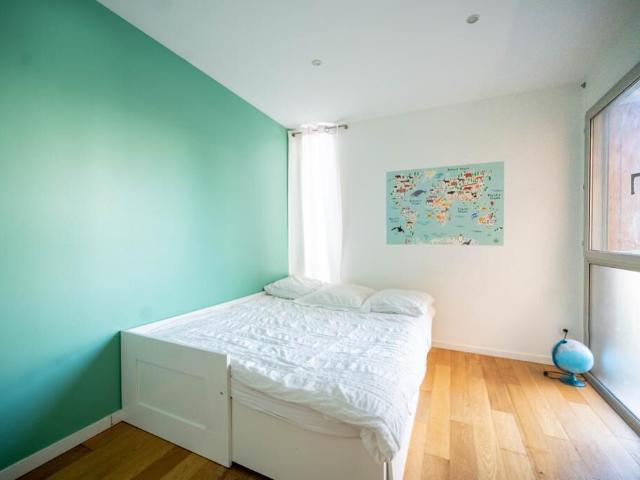 Maison 7 pièces, 250 m² à louer à Enghien les Bains 95880