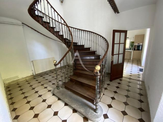 Maison 7 pièces, 251 m² à louer à Castelnaudary 11400