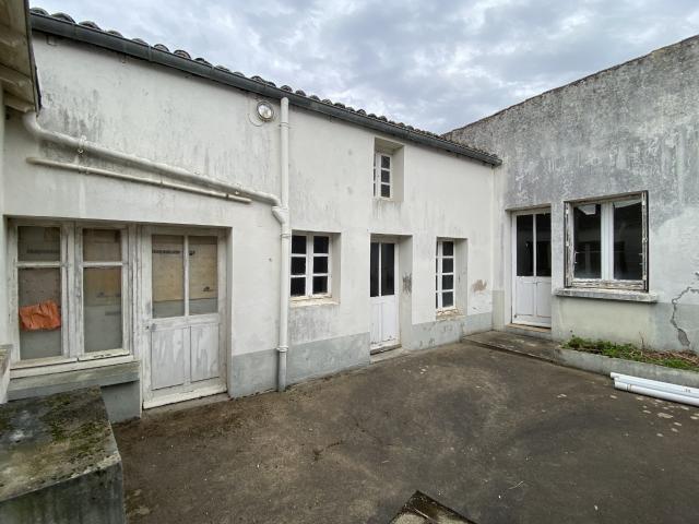 Maison 7 pièces 252 m²