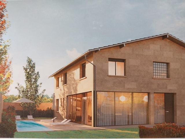Maison 7 pièces 253 m²