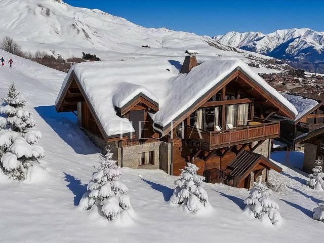 Maison 7 pièces 265 m²